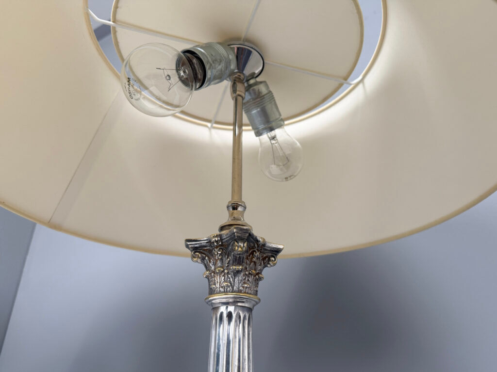 Pair of table lamps, Corinthian columns, silver-plated, England, 1970s