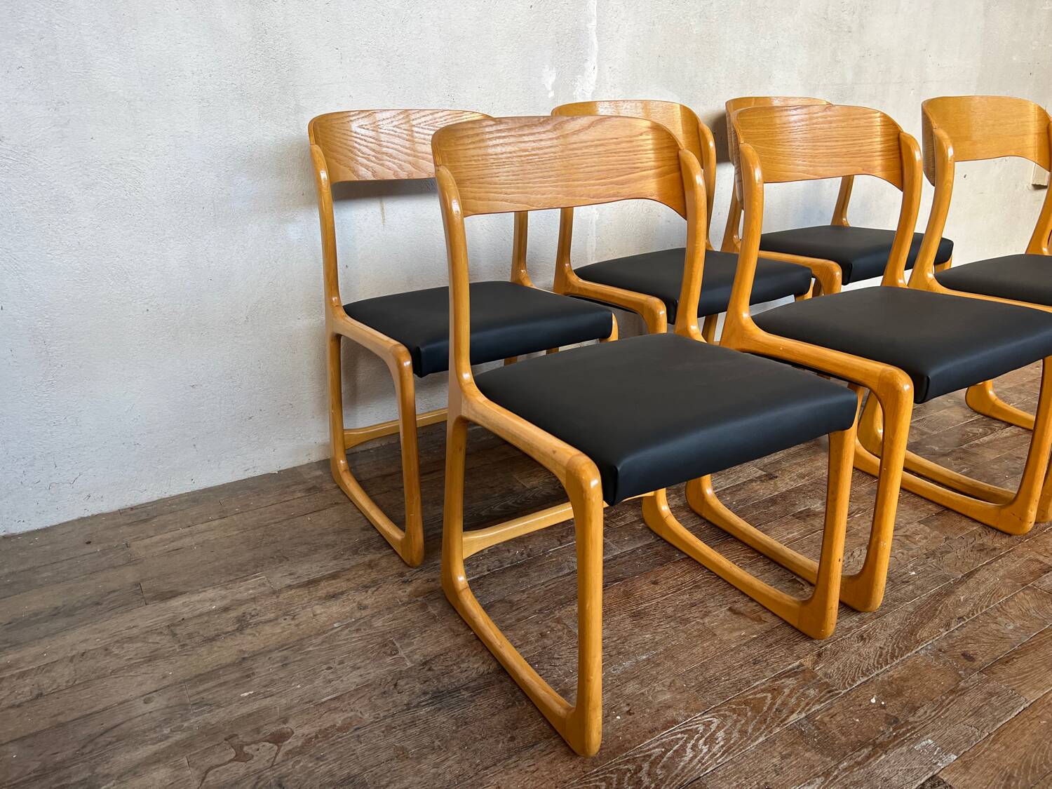 Set of 6 vintage bentwood sleigh chairs by Baumann - 1960s