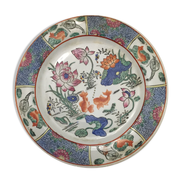 Assiette en porcelaine de Chine