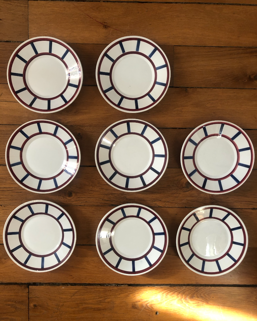 Set 8 plates and 3 cups HBCM Montereau Béarn