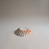 Shell emptier