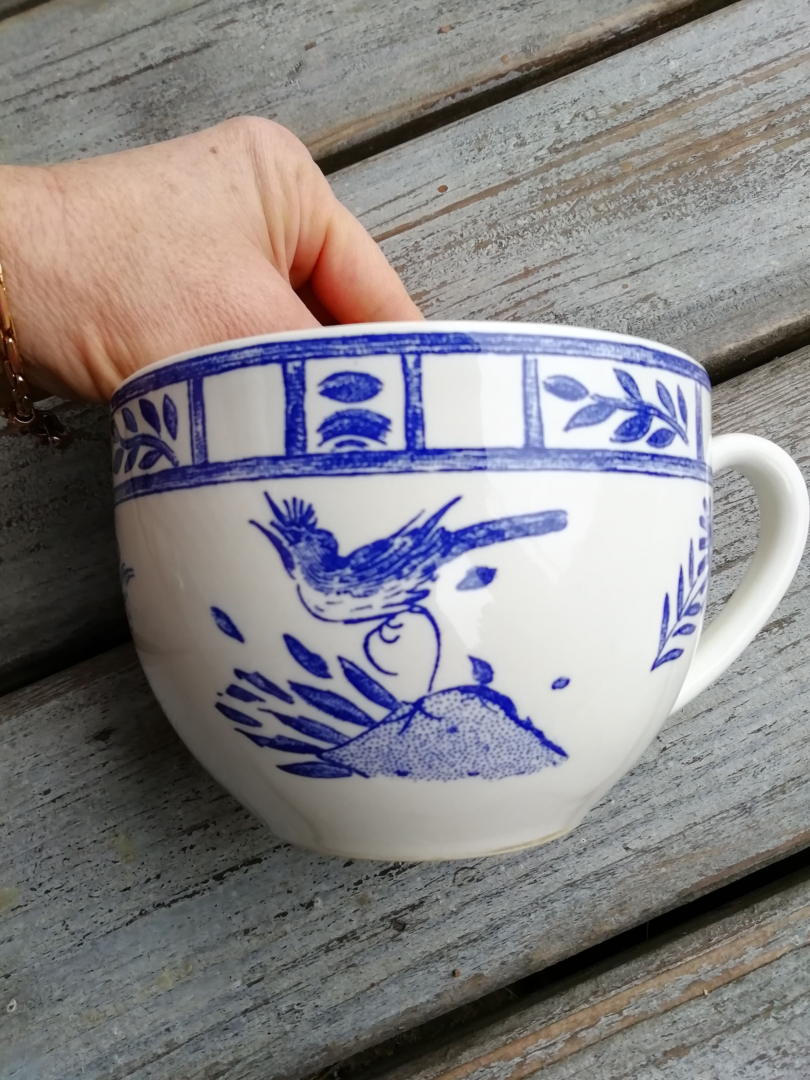 Blue bird teacup