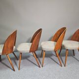 Chaises conçues par Antonín Šuman pour Tatra Nabytok, Tchécoslovaquie des années 1960.