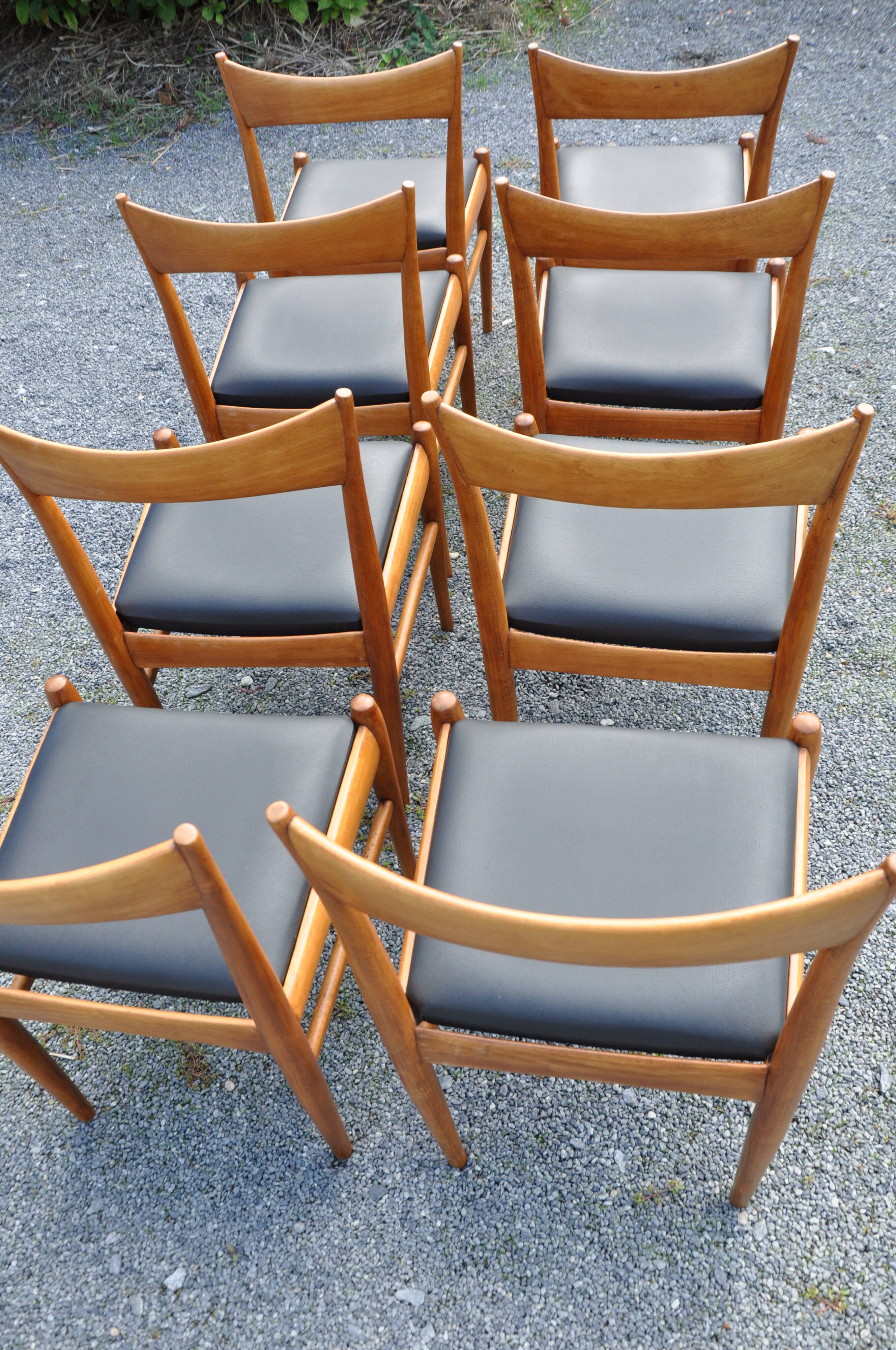 8 Scandinavian-style chairs