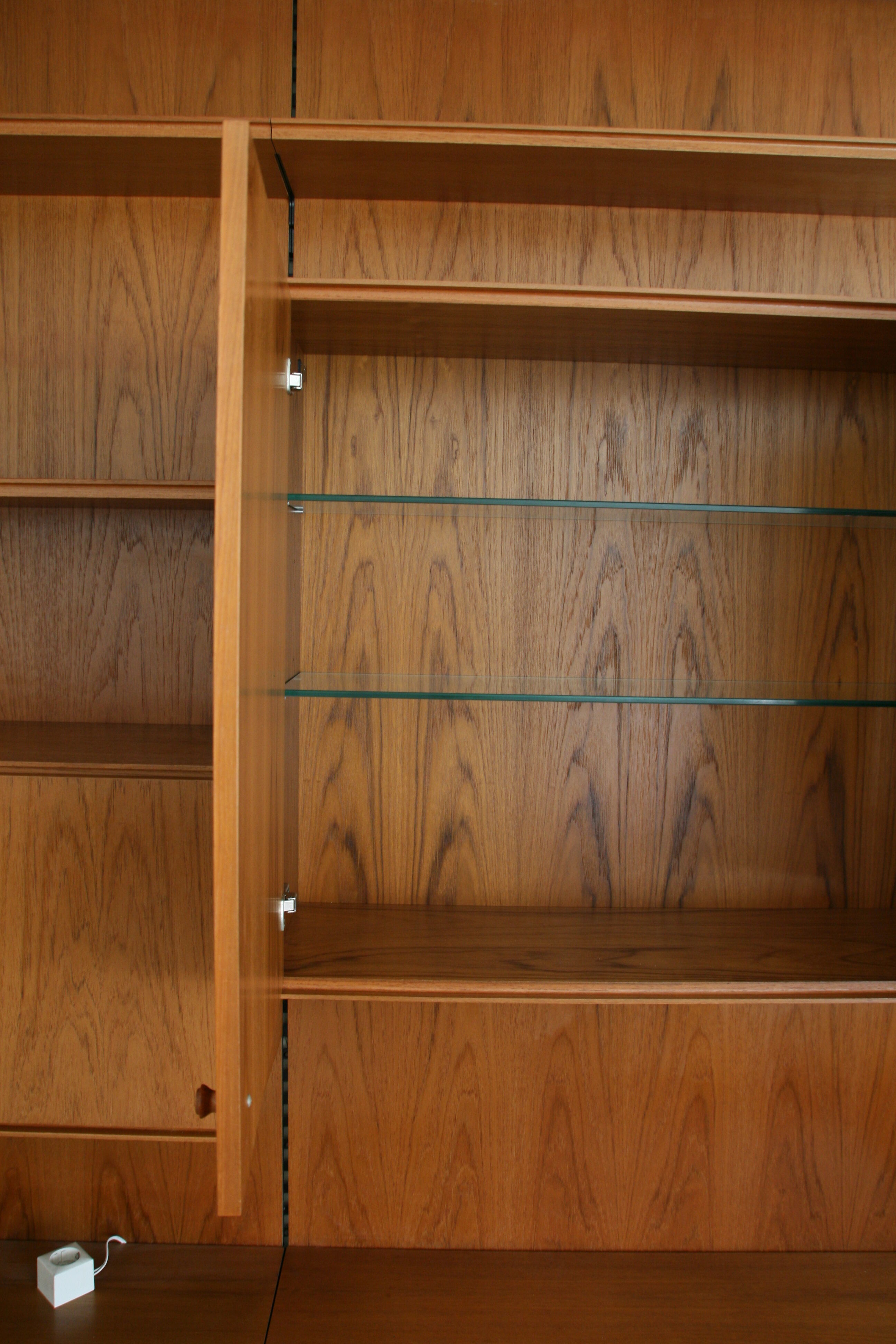 Vintage danish design wall unit by Hulsta