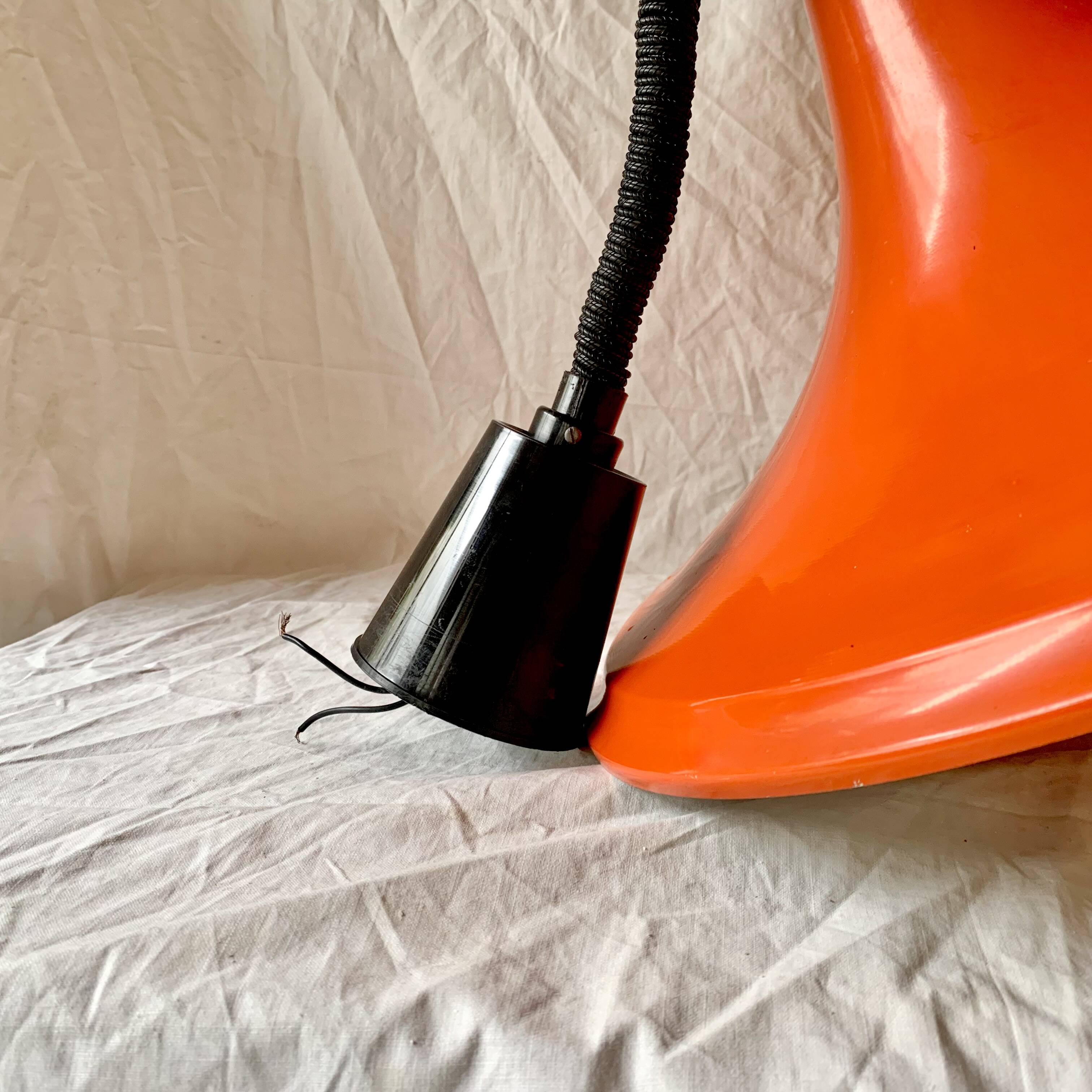 Suspension Space Age Design en métal laqué orange