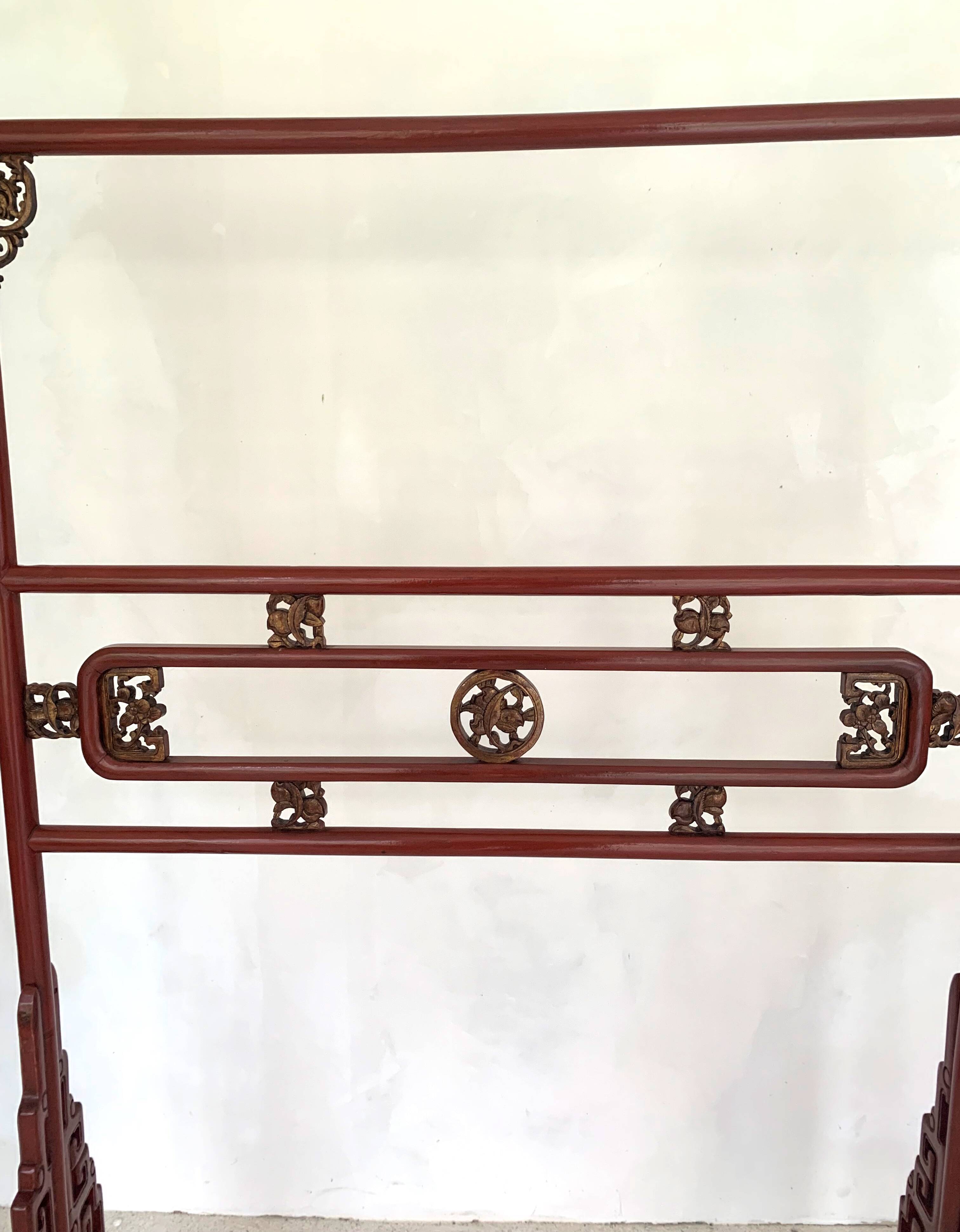 Chinese lacquered clothing holder