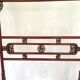 Porte-vêtements laqué chinois
