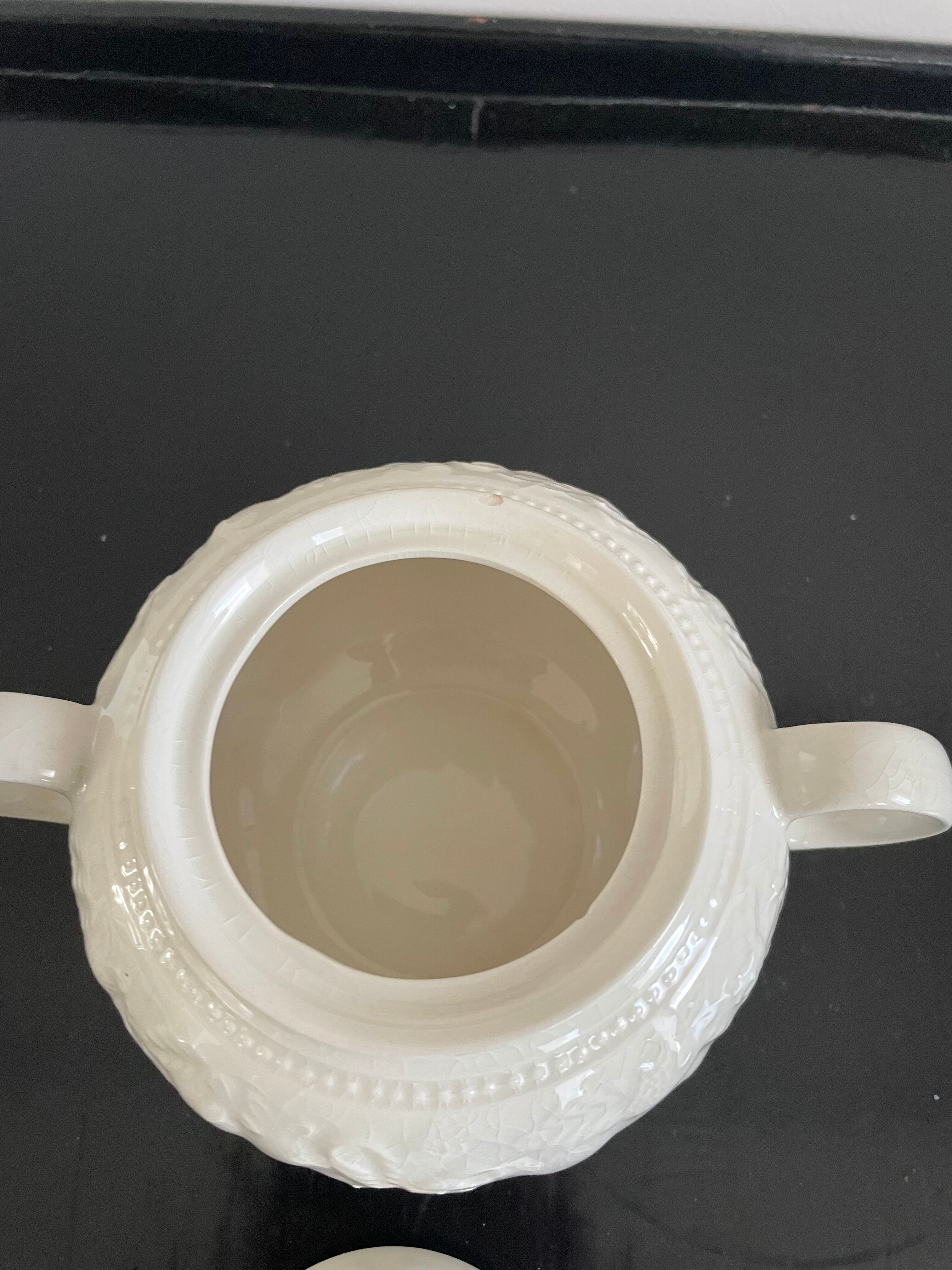 English porcelain sugar bowl