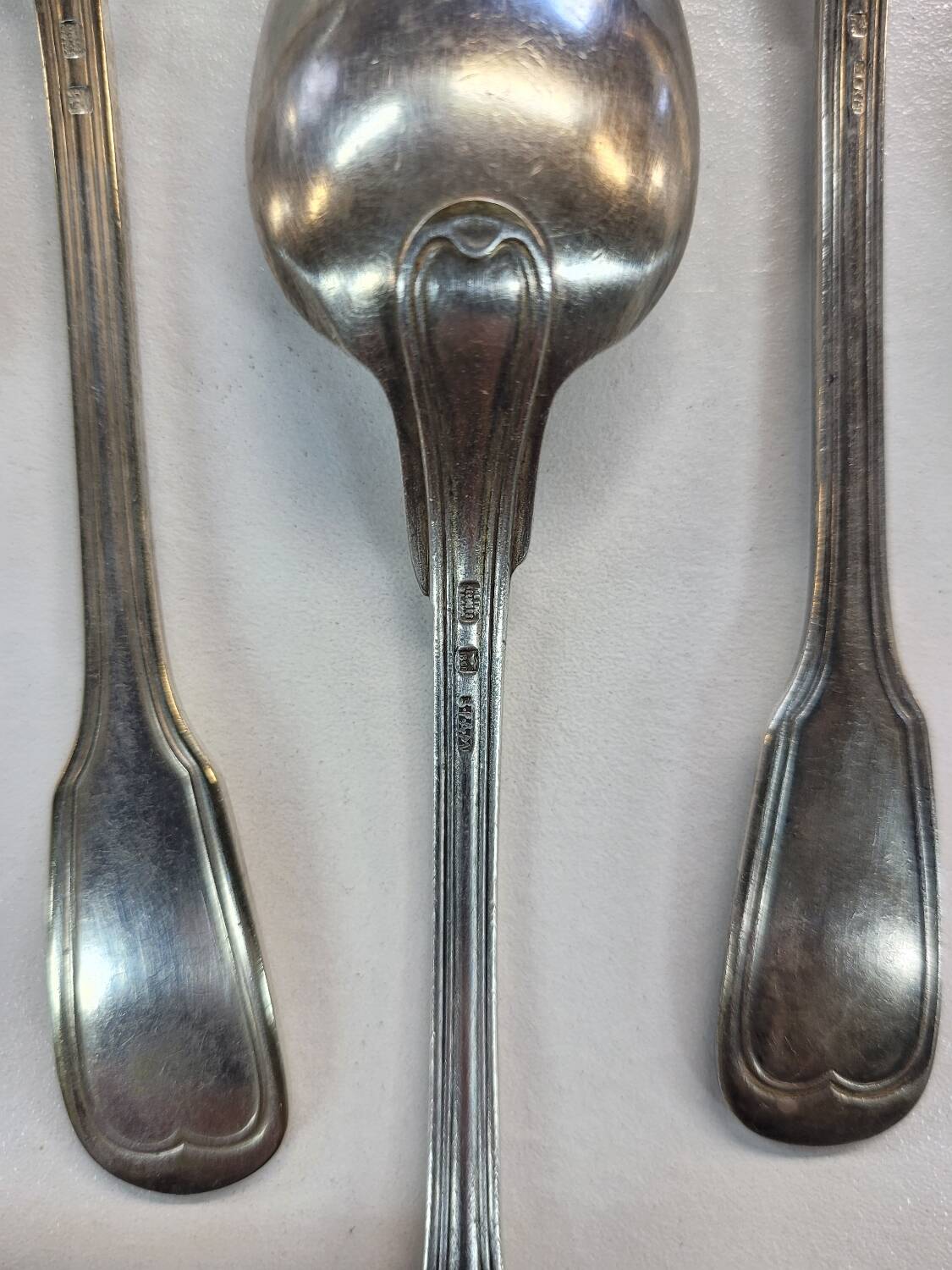 6 small silver-plated dessert spoons