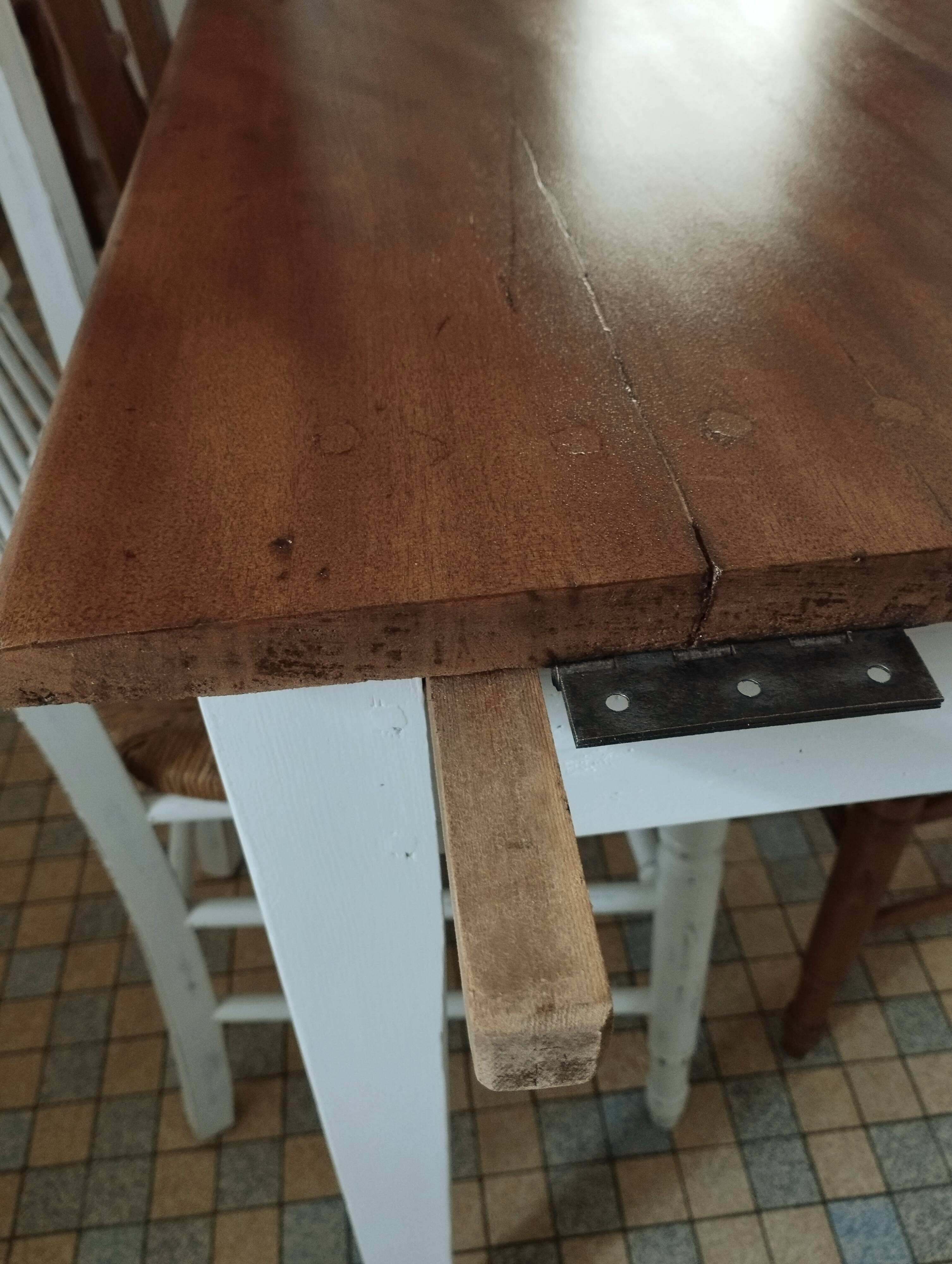 Farmhouse table with extensions