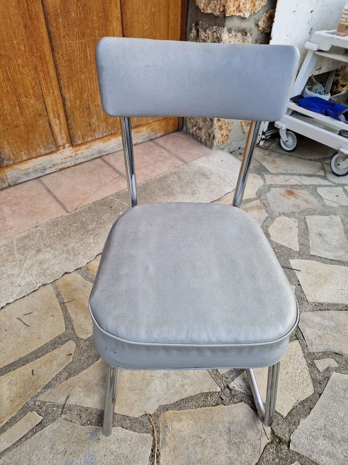 Chaise Ronéo vintage