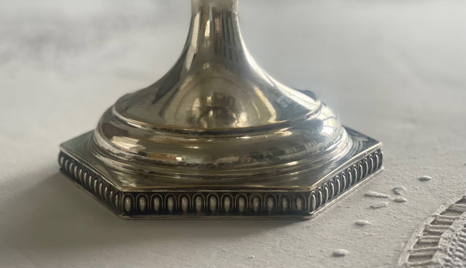 Coupe ancienne en verre et métal argenté