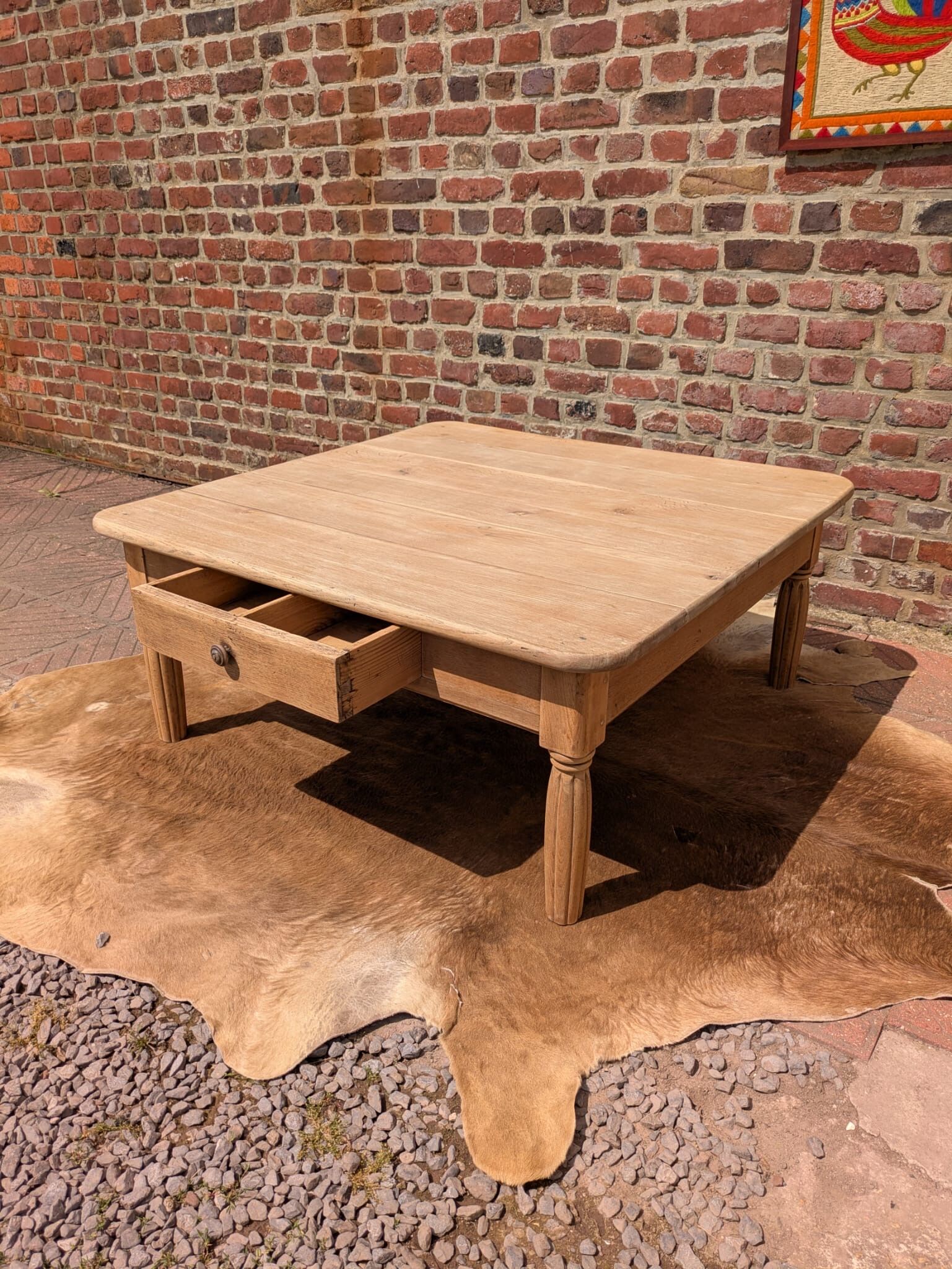 Table basse carré