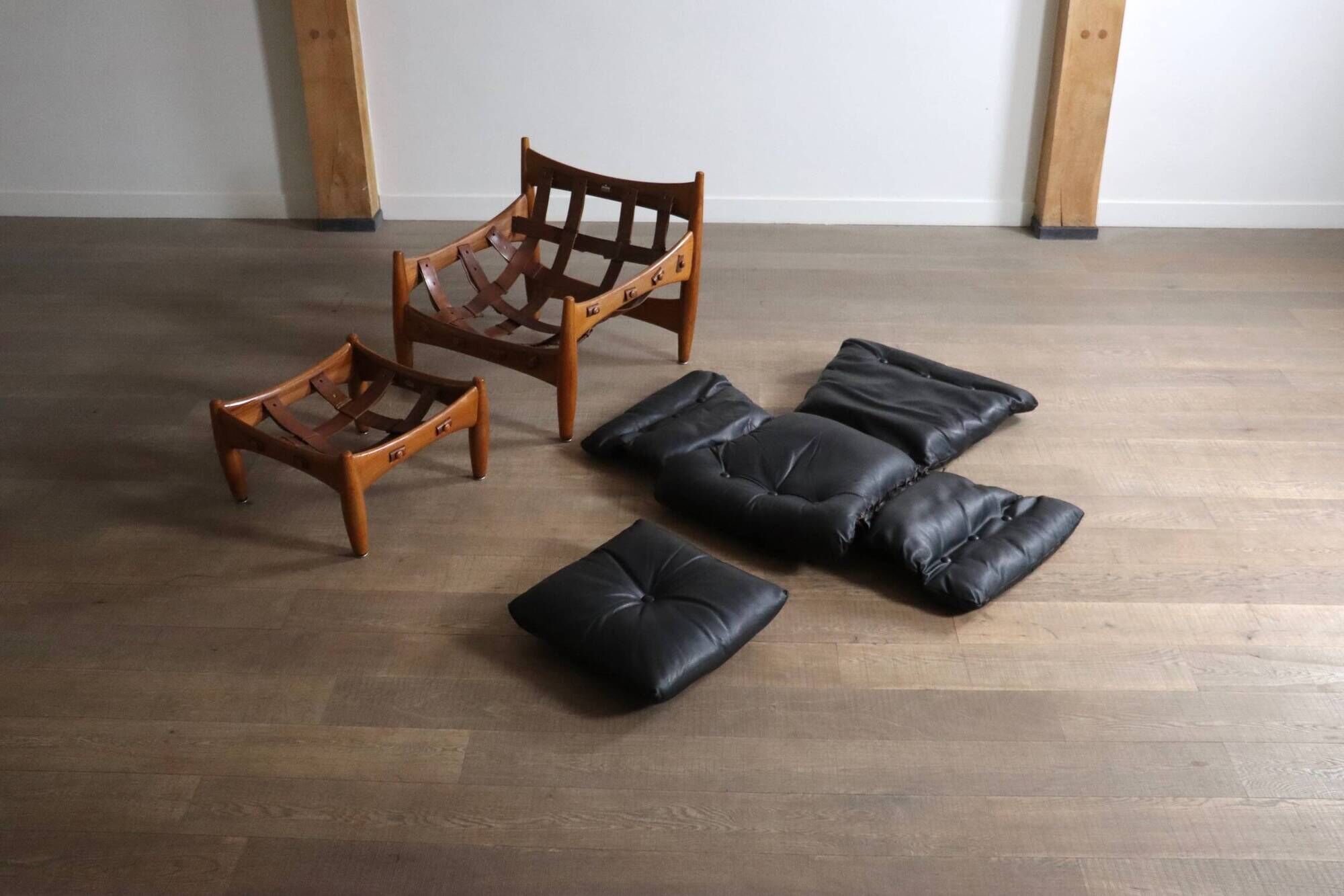 Sheriff Lounge Chair with ottoman by Sergio Rodrigues for Isa Bergamo 1960s