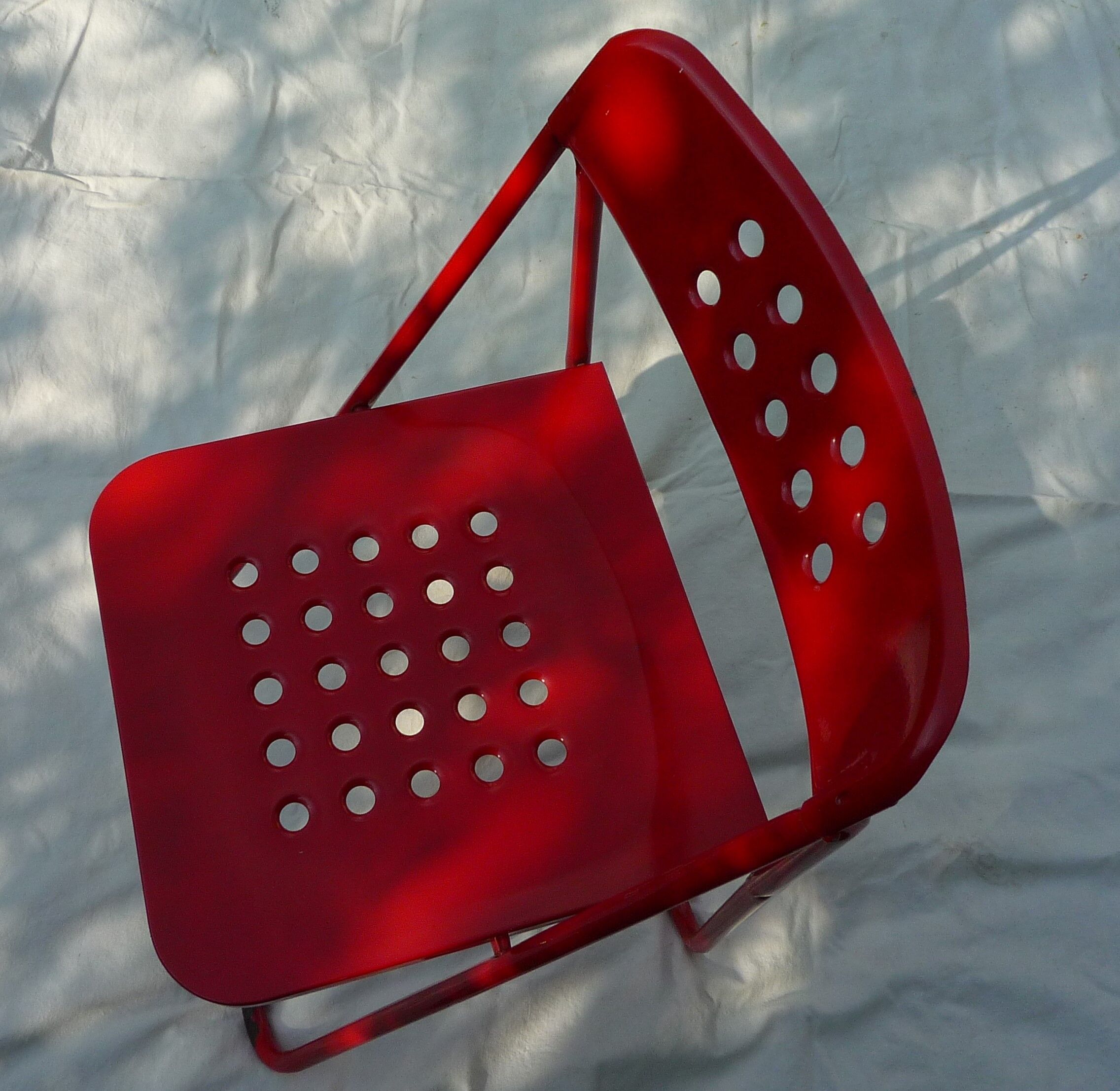 3 vintage vintage folding red metal chairs fine 70s