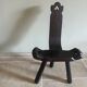Tabouret tripode rustique