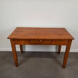 Fir farm table
