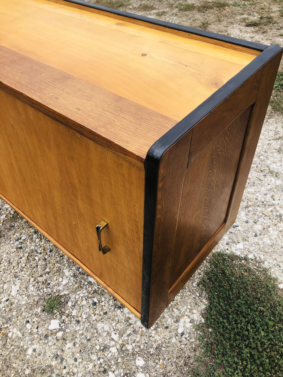 Small vintage row with sliding doors, metal legs Circa 50's