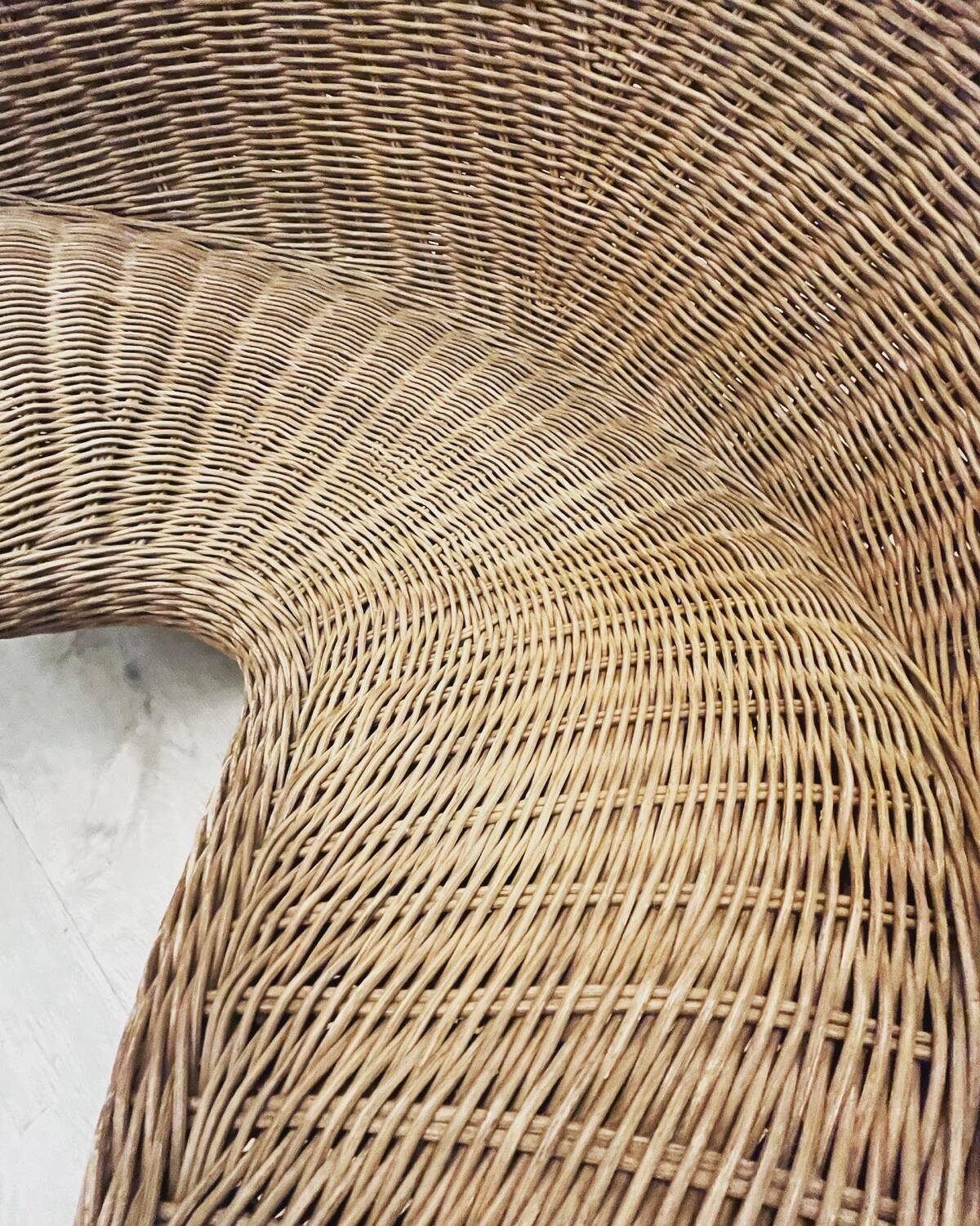 Lotus chair