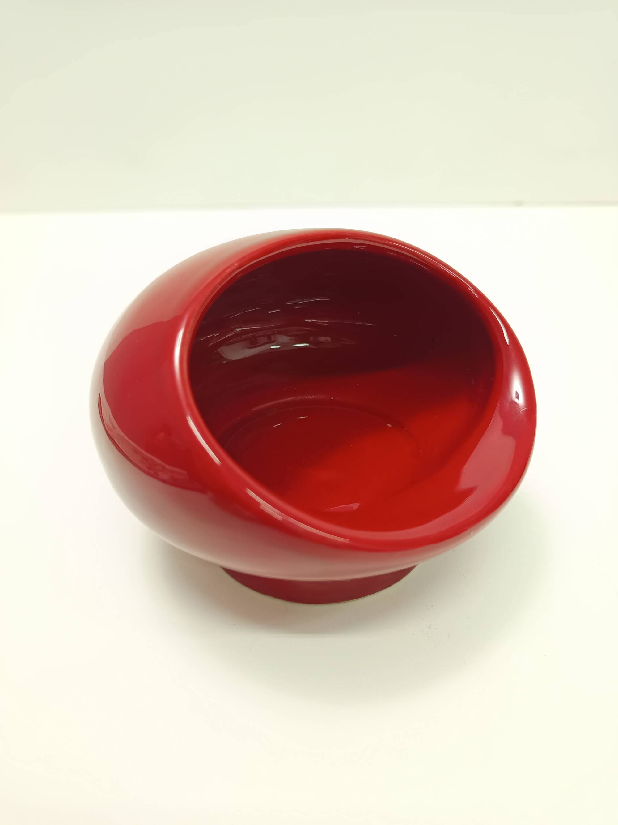 Vintage Spheric Red Glazed Ceramic Ashtray by Gabbianelli, Italy
