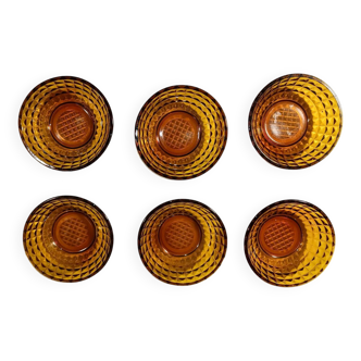 6 small amber faceted molded glass bowls. D 11 cm