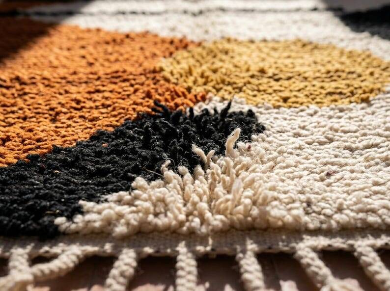 Tapis marocains traditionnels sur commande 250cmx150cm