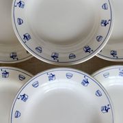 6 vintage earthenware breakfast plates