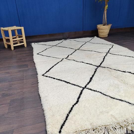 Carpet Beni Ouarai Berber black diamonds 150x255cm