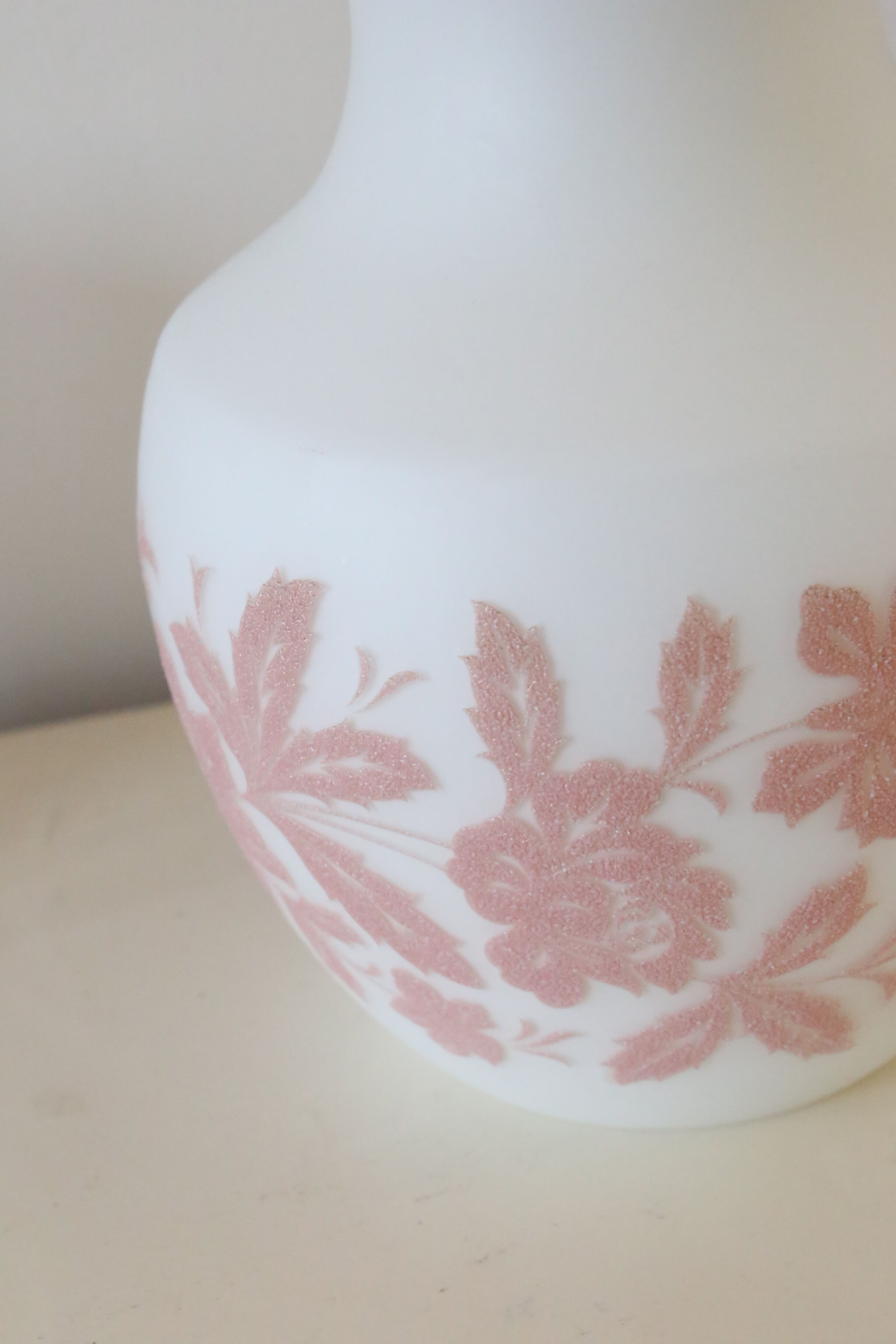Hanging lamp in white opaline and pink granite décor, 60s, vintage