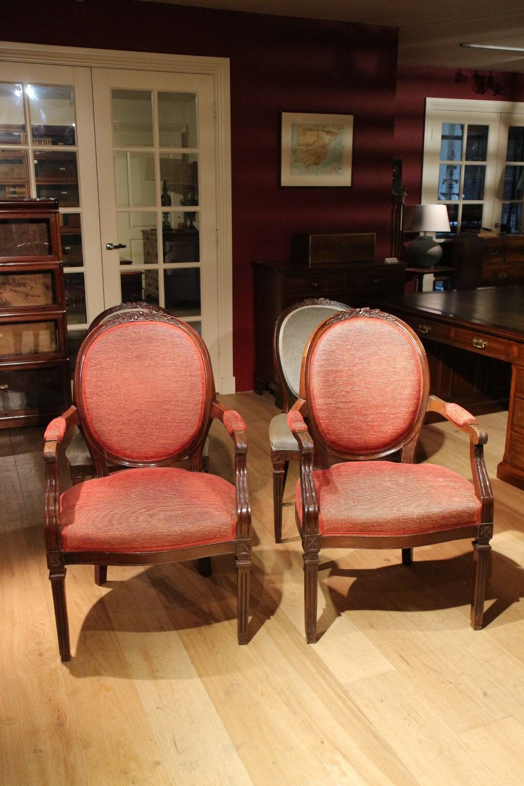 Set of 4 antique mahogany dining room chairs Louis Seize 1780-1810