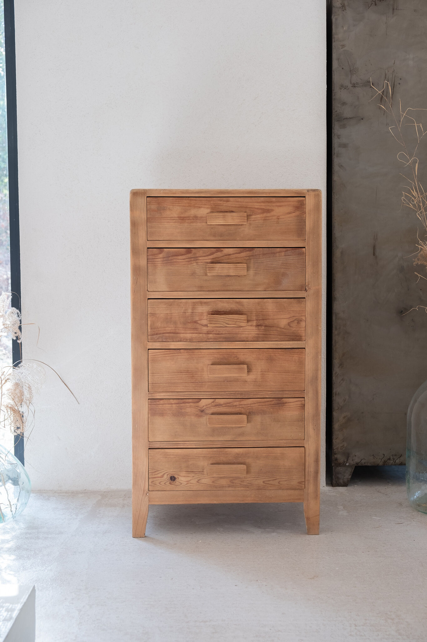 Raw wood ragpicker