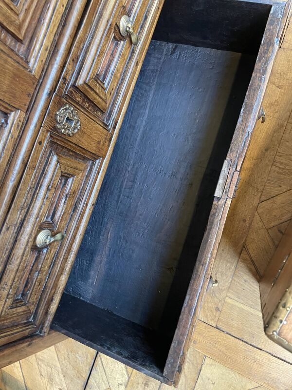 Petite Commode En Chêne Du 17° Siècle William And Mary