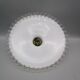 Suspension ancienne en opaline blanche