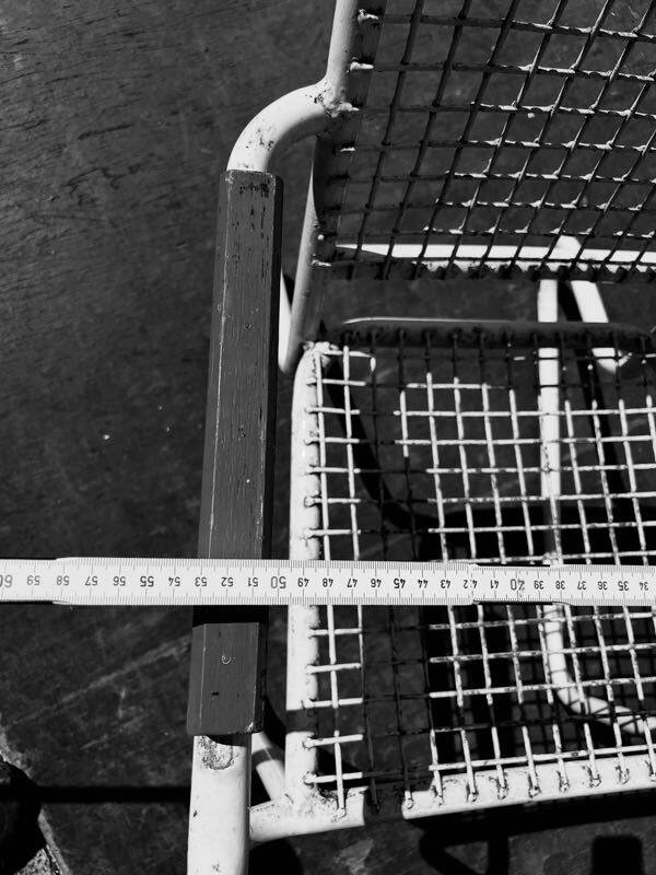 Vintage chair in steel wire on sled base, 1970s