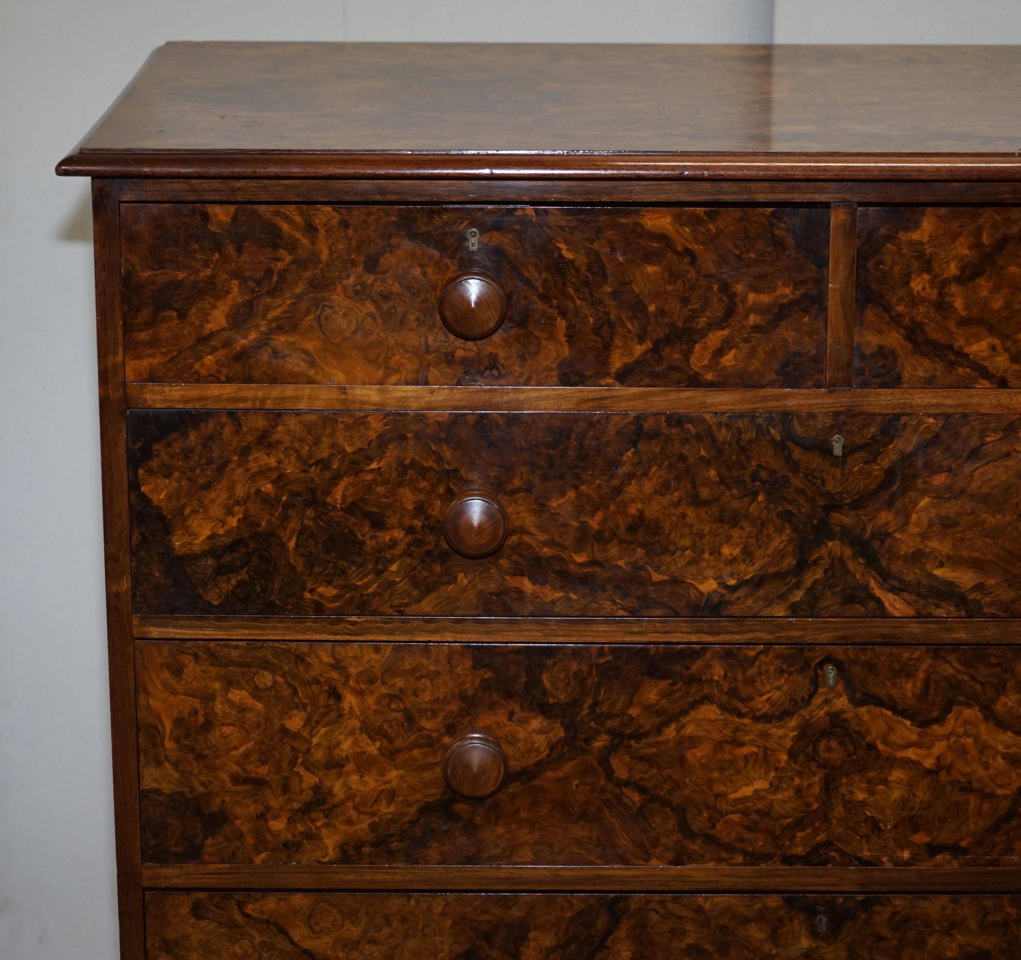 Commode militaire Howard & Son 1881 par Sir C Pigott