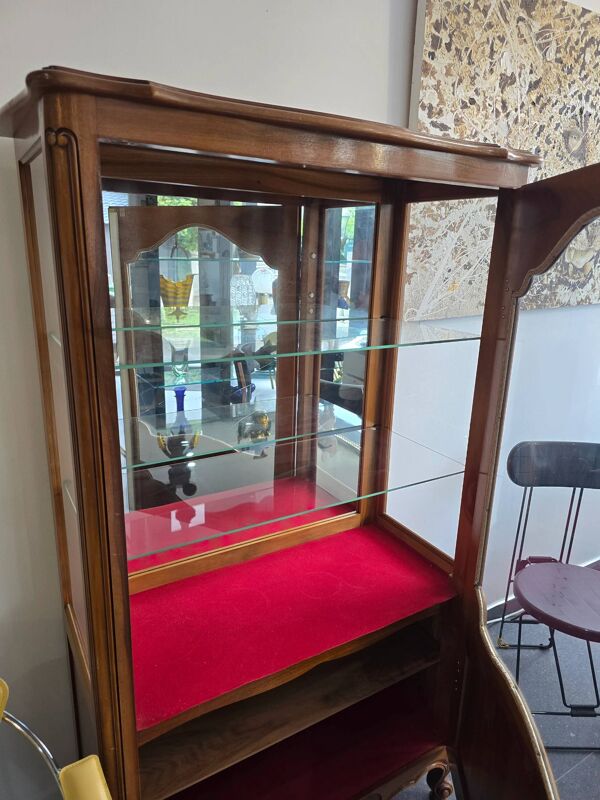 Vitrine de style Louis XV en merisier – Fabrication française UNIFA