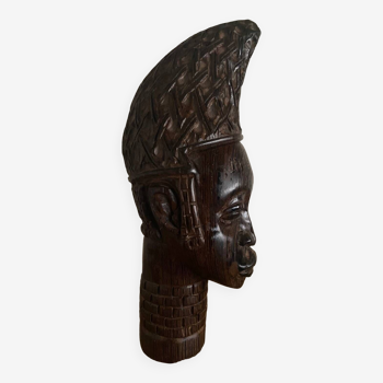 African wooden bust sculpture