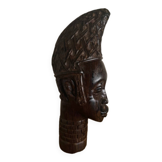 African wooden bust sculpture