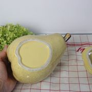 Soupière Poire en barbotine, vintage