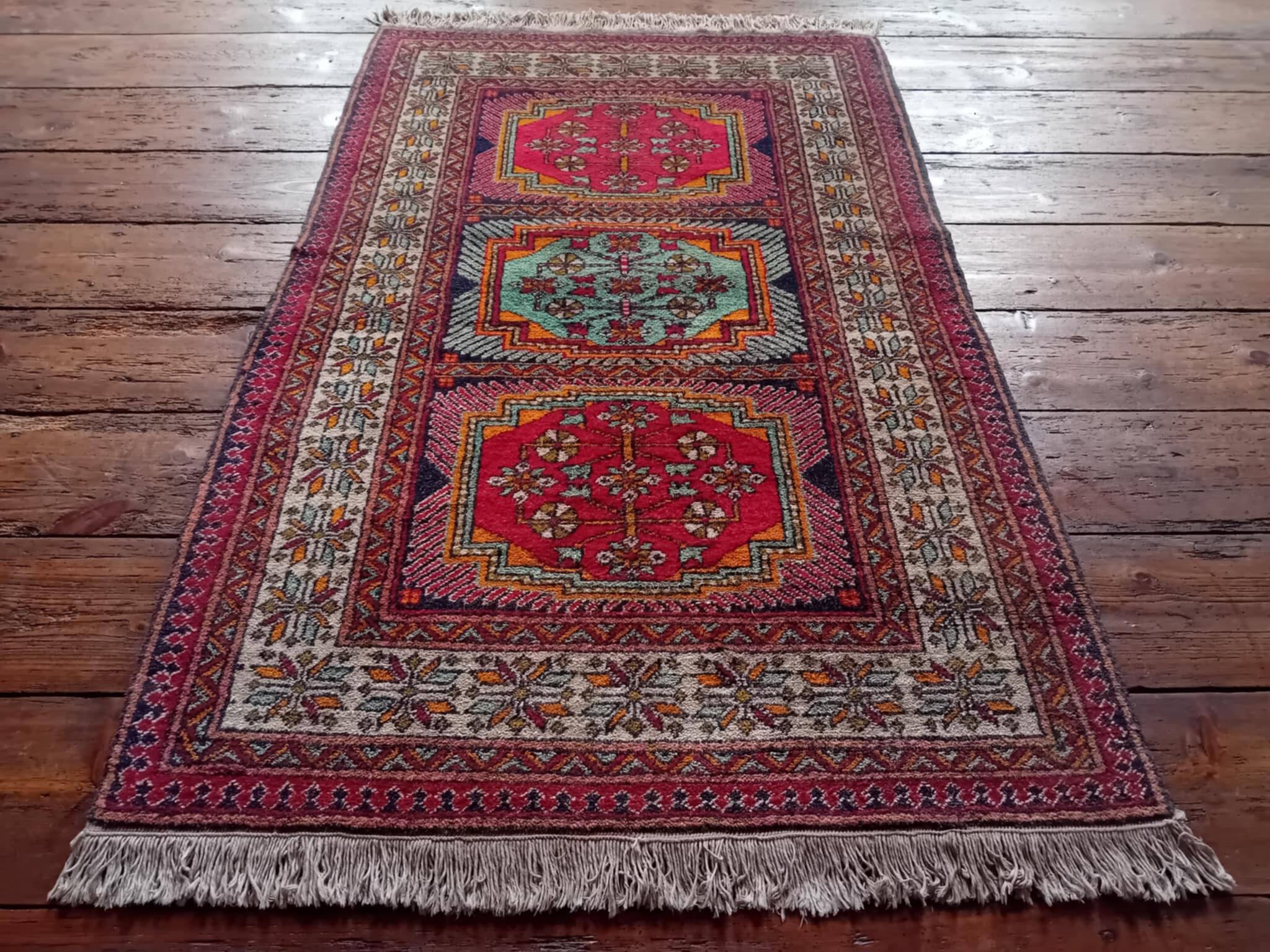 Handmade Caucasian Shirvan Rug 150x100cm
