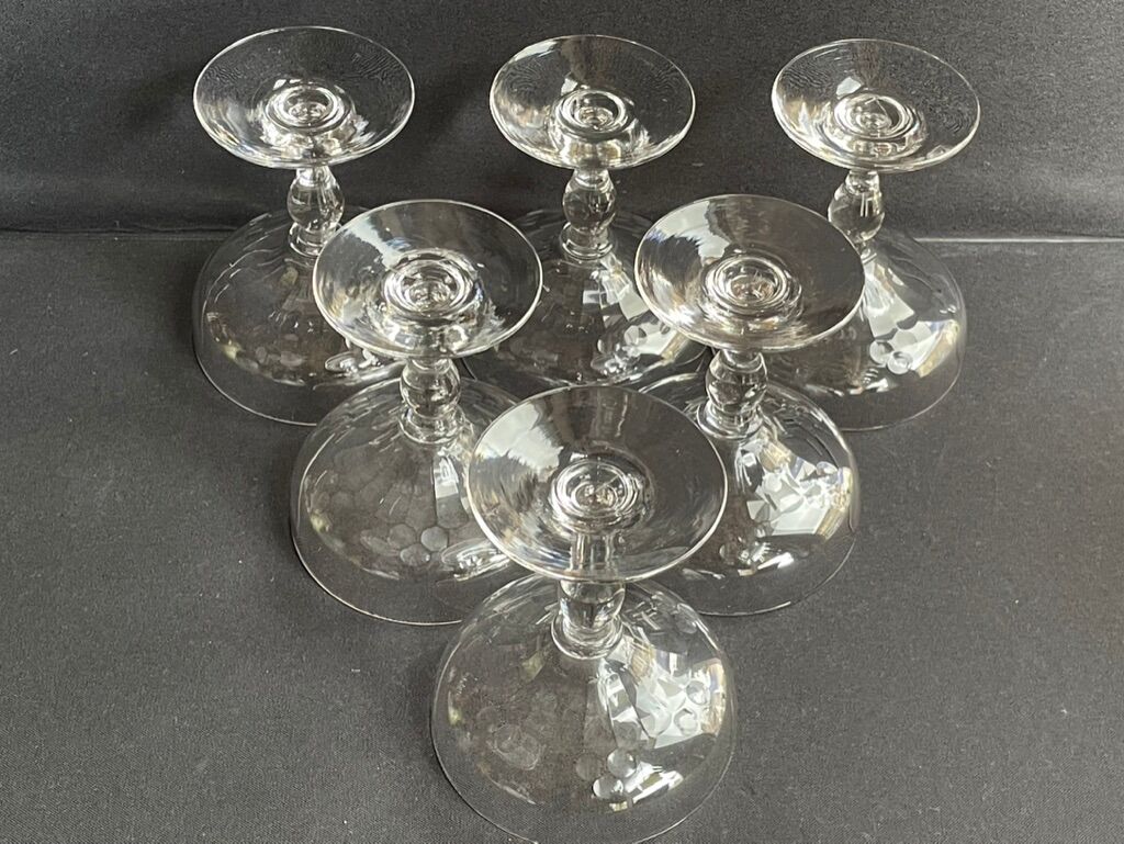 Set of 6 cut crystal champagne glasses