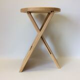 Light wood folding stab