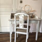Dressing table with chair