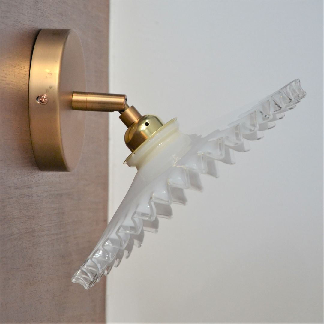 Golden articulated wall lamp, white opaline in pleated glass