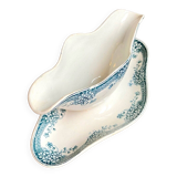 Iron earth gravy boat