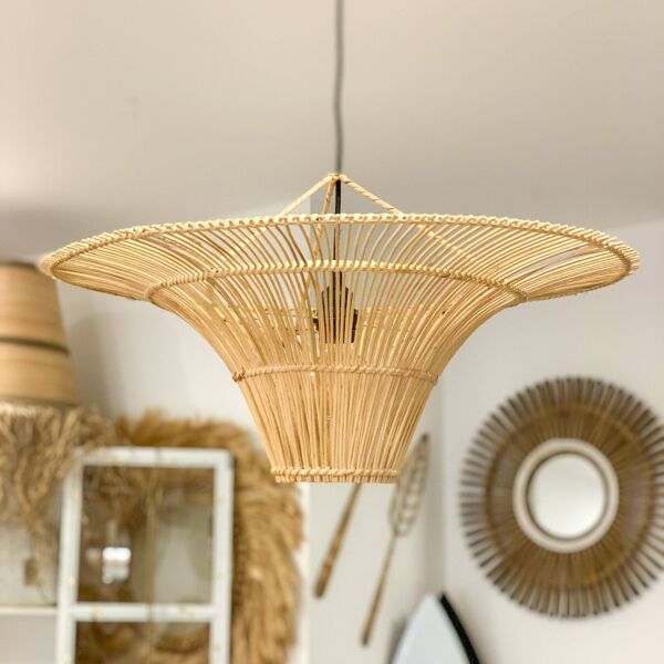 Suspension en rotin naturel
