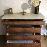 Ancient chest of drawers