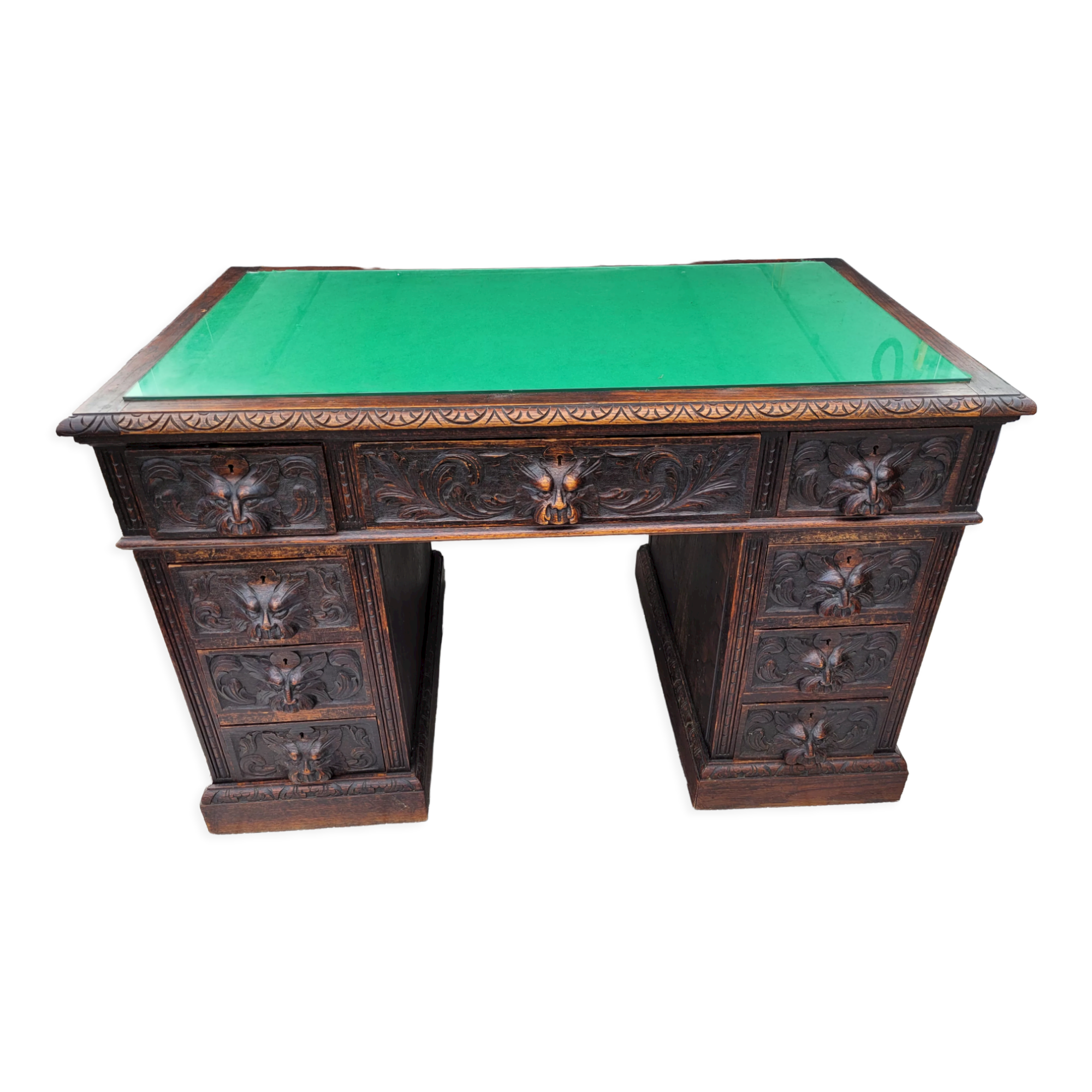 Bureau sculpté antique