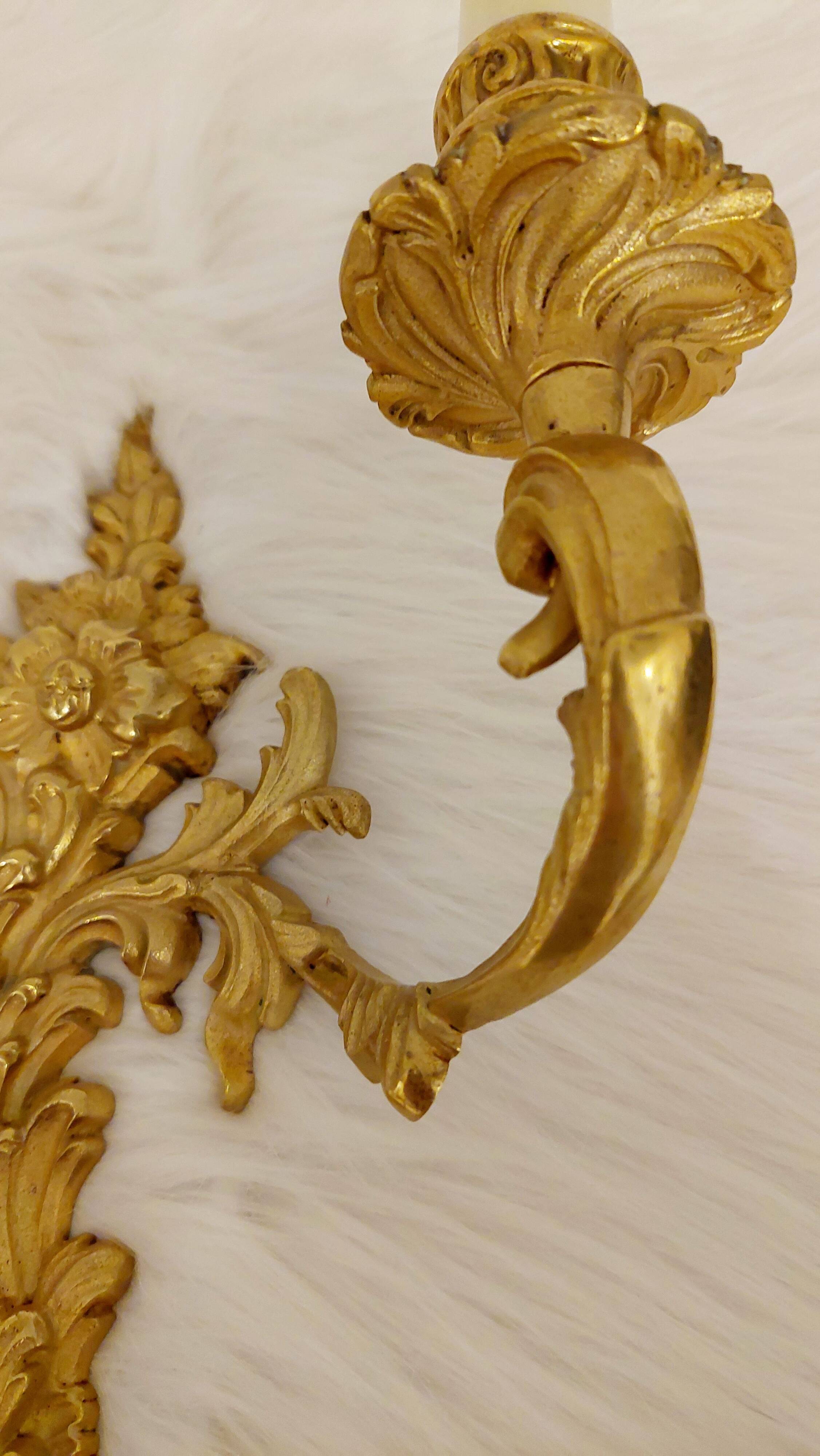 bronze wall light signed Petitot